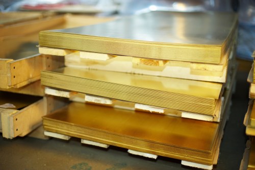 many-brass-sheets-warehouse-brass-plates-2021-10-21-18-51-33-utc